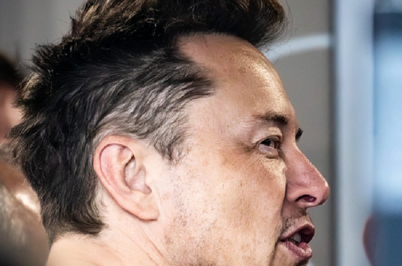 Elon Musk Saç Modeli: Teknoloji Dehası Nasıl Yeni Görünümüne Kavuştu?